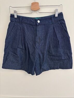 Dark Navy light weight denim High-Waist Pleated Shorts